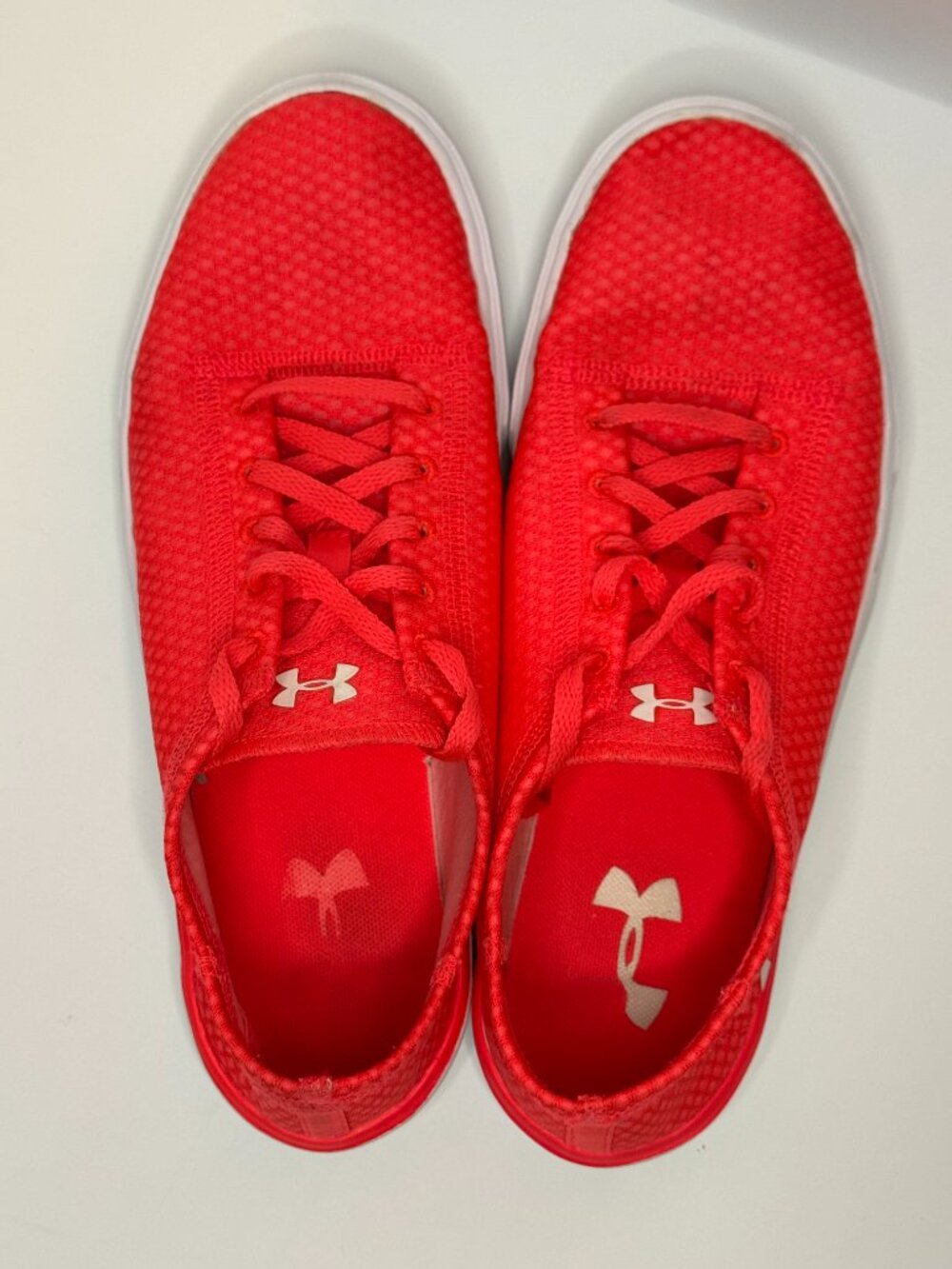 Under Armour Pink Sneakers Size 6Y / Women’s 7.5-8 Athletic Shoes Low Top - Picture 5 of 7
